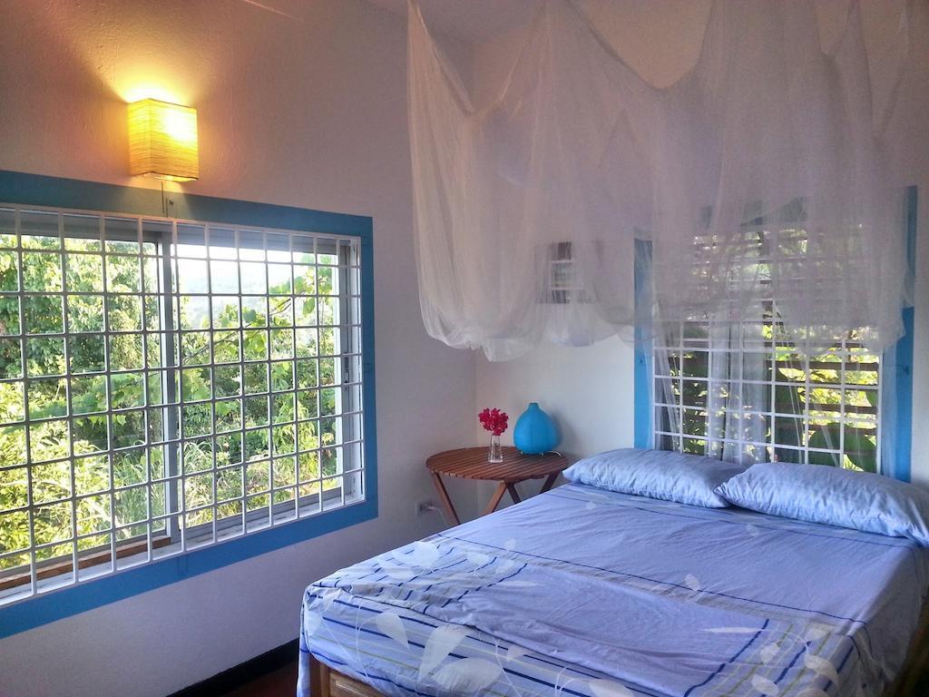 Germaican Hostel Port Antonio Room photo